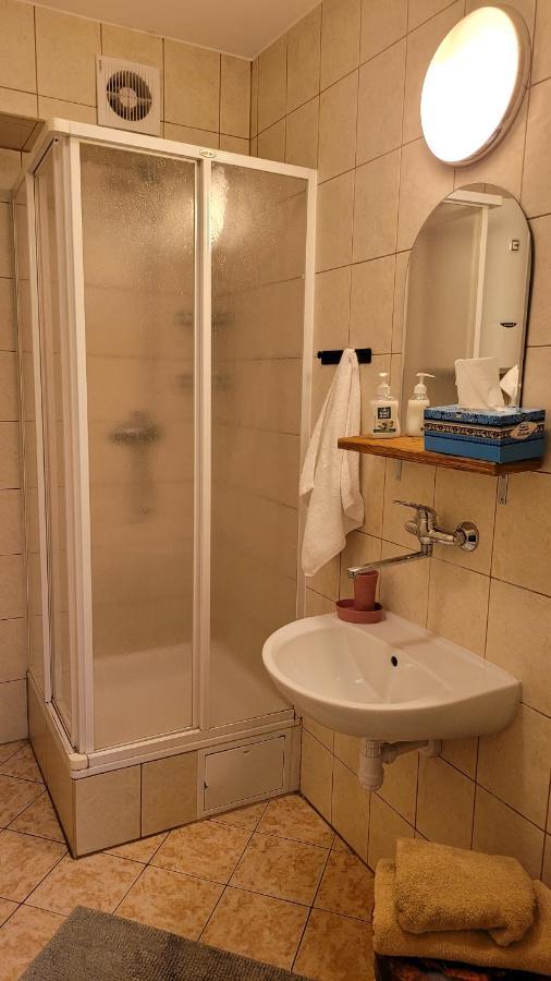 Apartament Wagonik 303 - Budynek "Polskie Koleje Linowe" Krupowki 48 Apartman Zakopane Kültér fotó